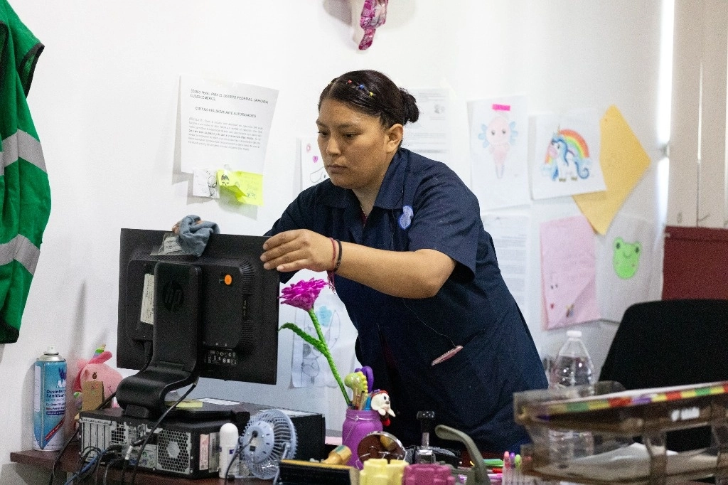 El IMSS llamó a las empresas a cumplir con sus obligaciones fiscales con sus trabajadores. Foto Pablo Ramos / Archivo