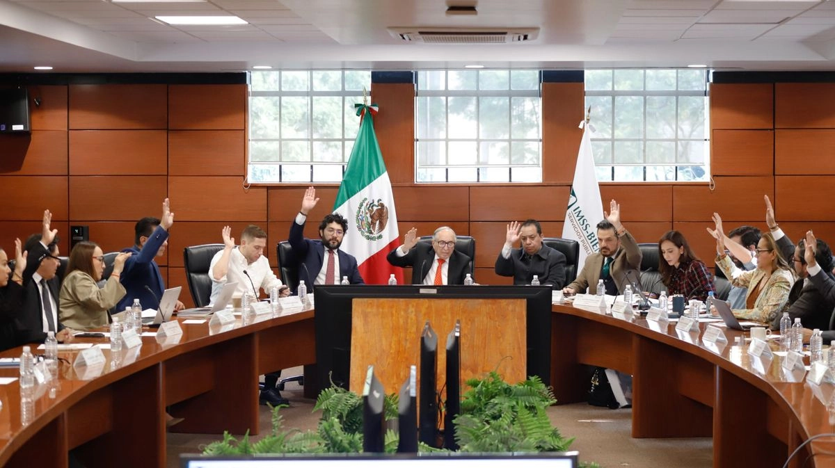 En la sesión de la Junta de Gobierno del IMSS-Bienestar se aprobaron los nombramientos de nuevos titulares en áreas estratégicas. Foto tomada de la cuenta de X 