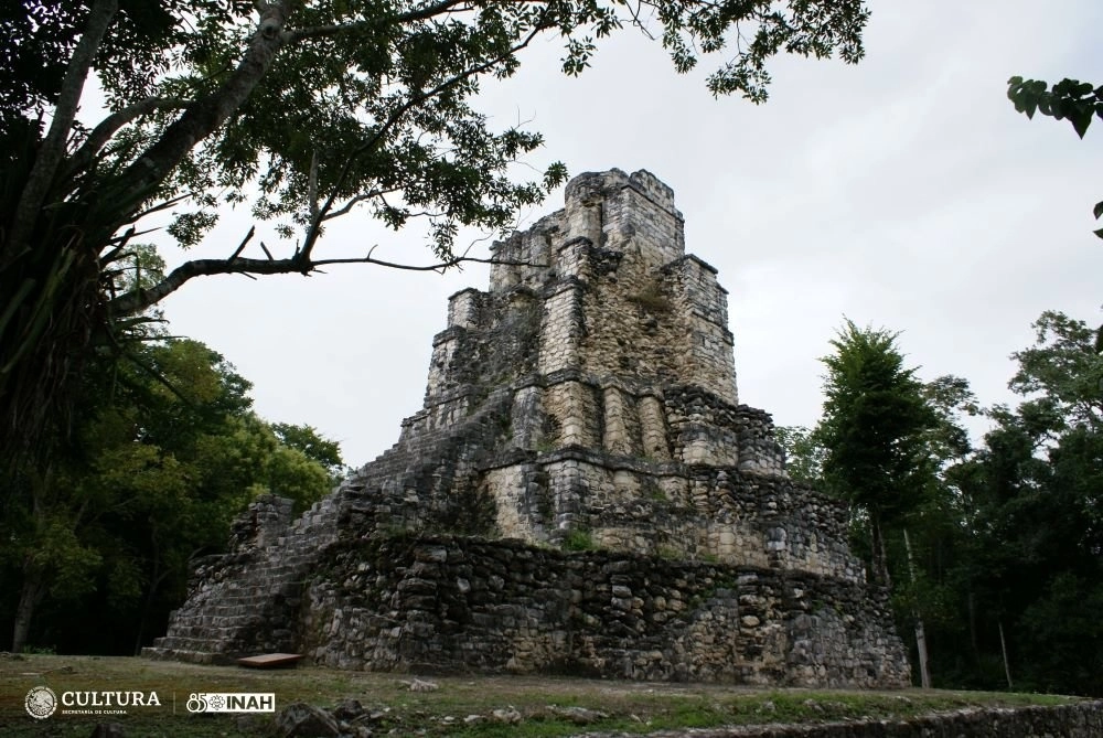 Zona arqueológica de Muyil, en el estado de Quintana Roo. Foto Tomada de X @INAHmx