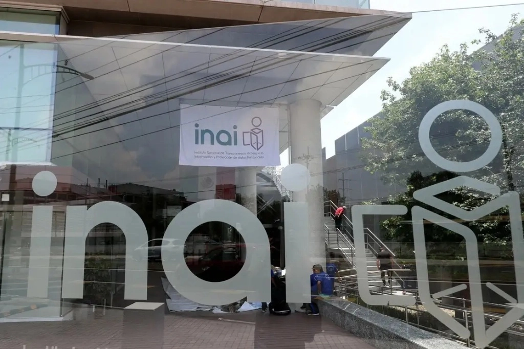 Oficinas del Instituto Nacional de Transparencia, Acceso a la Información y Protección de Datos Personales en la Ciudad de México. Foto Roberto García Ortiz / Archivo