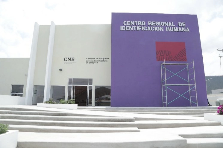 Fachada del nuevo centro de investigación. Foto Leopoldo Ramos
