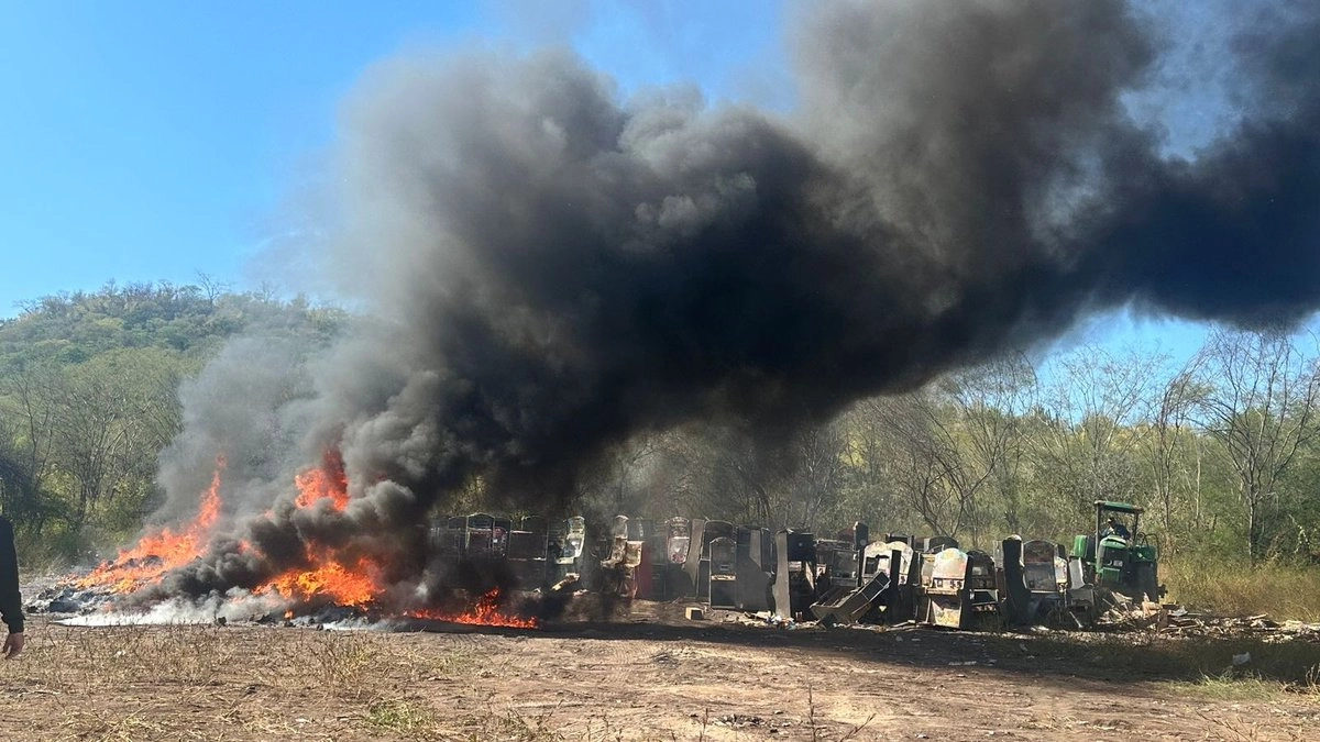 La diligencia se realizó en instalaciones acondicionadas para tales efectos en Culiacán, Sinaloa, con la presencia de autoridades estatales y federales, personal de la FGR, así como la supervisión del Órgano Interno de Control de esta institución. 