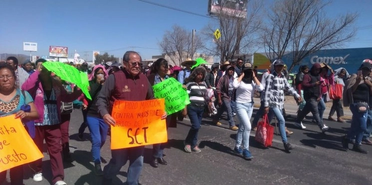 Los inconformes exigen la destitución del delegado Meza. Lo acusan de haberlos excluido del presupuesto 2020. Foto Juan Ricardo Montoya