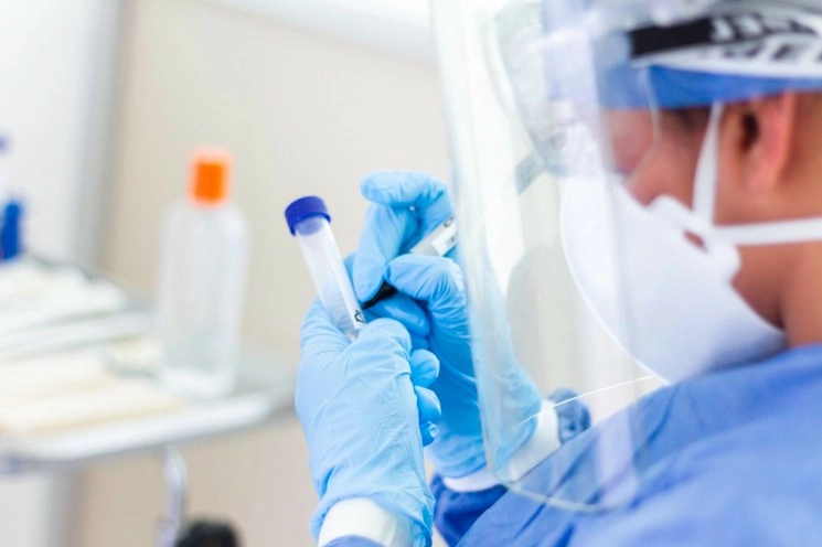 La Universidad Autónoma de Querétaro realiza un proceso experimental de pruebas de Covid-19. Foto Twitter @UAQmx
