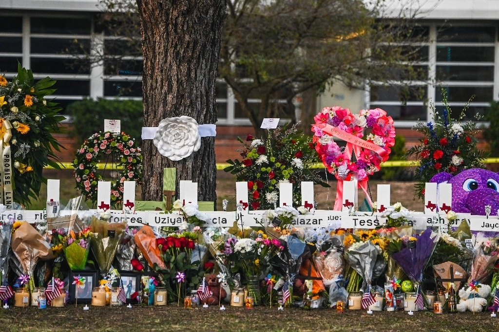 El 24 de mayo de 2024 se cumplen dos años de la masacre de estudiantes en una escuela de la ciudad de Uvalde, en Texas, EU. Foto Afp