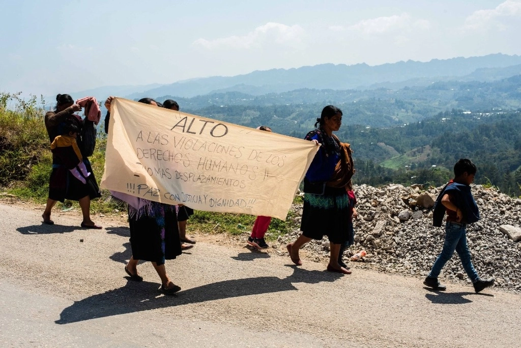 Cientos de familias han sido desplazadas de sus territorios a casa causa de las amenazas del crimen organizado en Chiapas. Foto Cuartoscuro/Archivo
