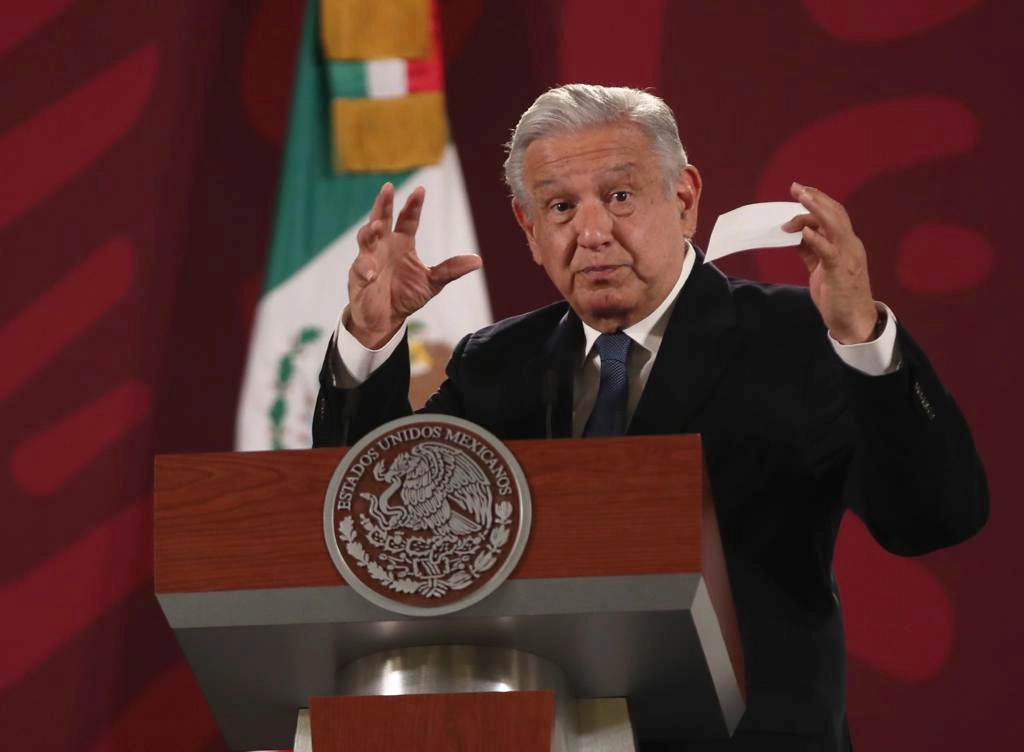 El presidente Andrés Manuel López Obrador durante la conferencia de prensa matutina en Palacio Nacional, el 3 de junio de 2022. Foto José Antonio López