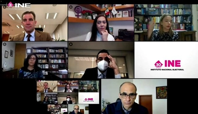 Durante la primera jornada del foro virtual para evaluar las acciones afirmativas en los procesos electorales federales. Imagen tomada de @INEMexico