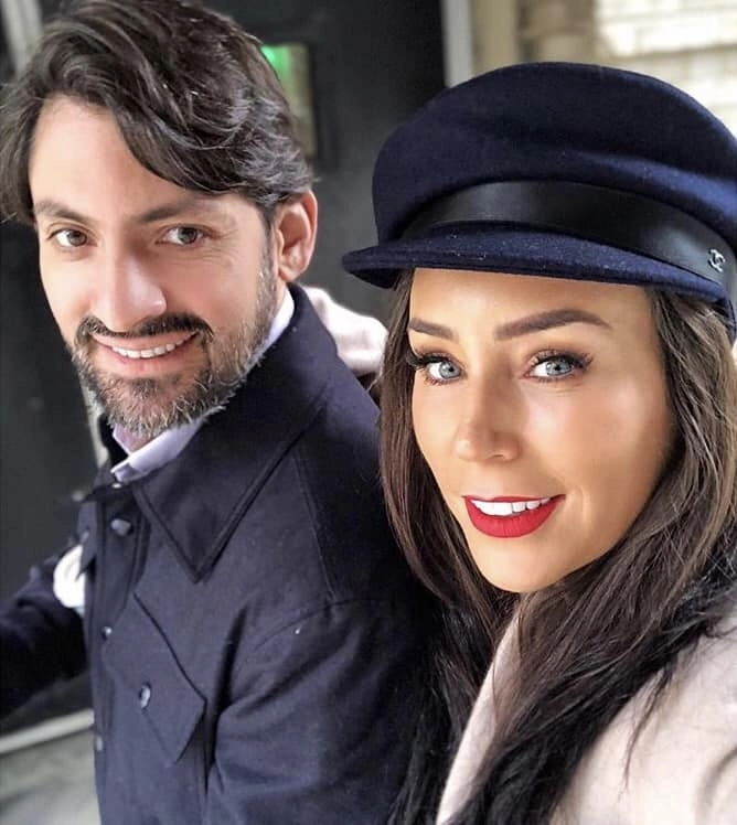 La ex conductora Inés Gómez Mont (der), y su esposo Víctor Manuel Álvarez (izq) en imagen de archivo. Foto tomada de la página de Facebook de la ex conductora de TV