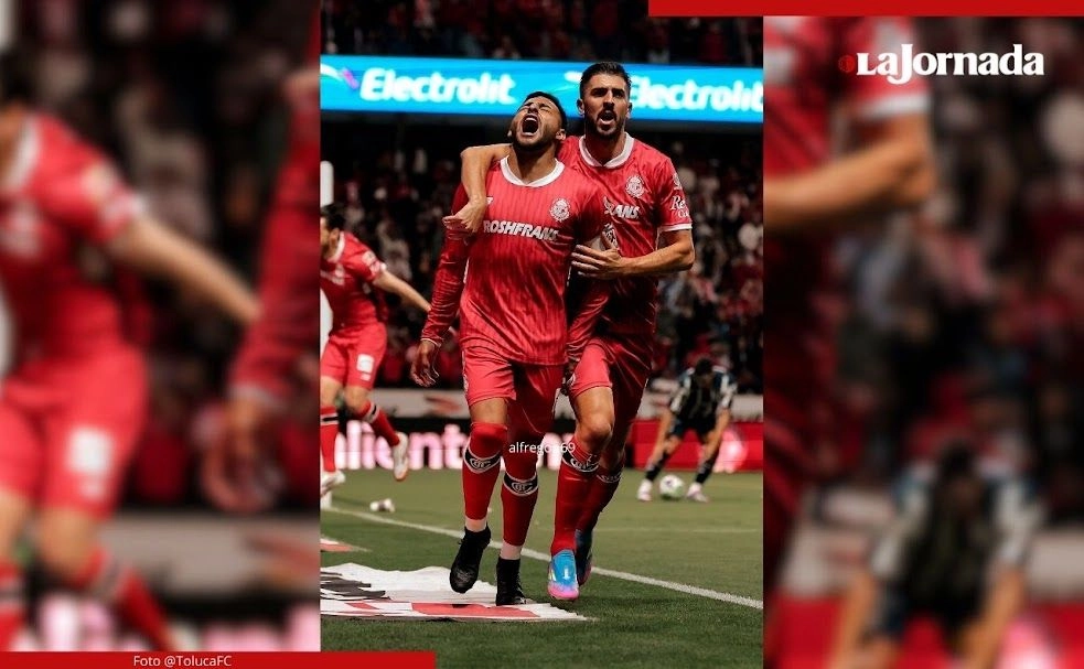  Alexis Vega (izquierda) y Paulinho fueron los autores del los goles que mandaron al Toluca a semifinales. Foto 