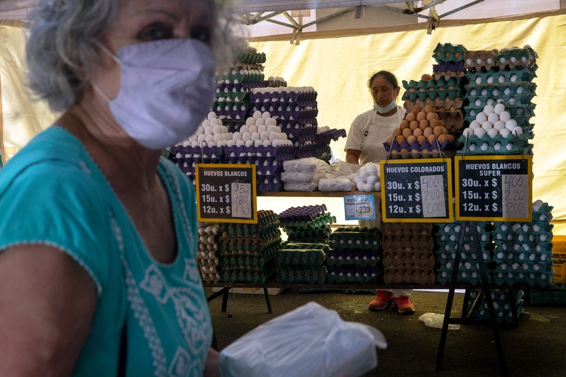 En diciembre de 2021, la inflación en Argentina fue de 50.9 por ciento, contra el 36.1 por ciento de 2020. Foto Ap