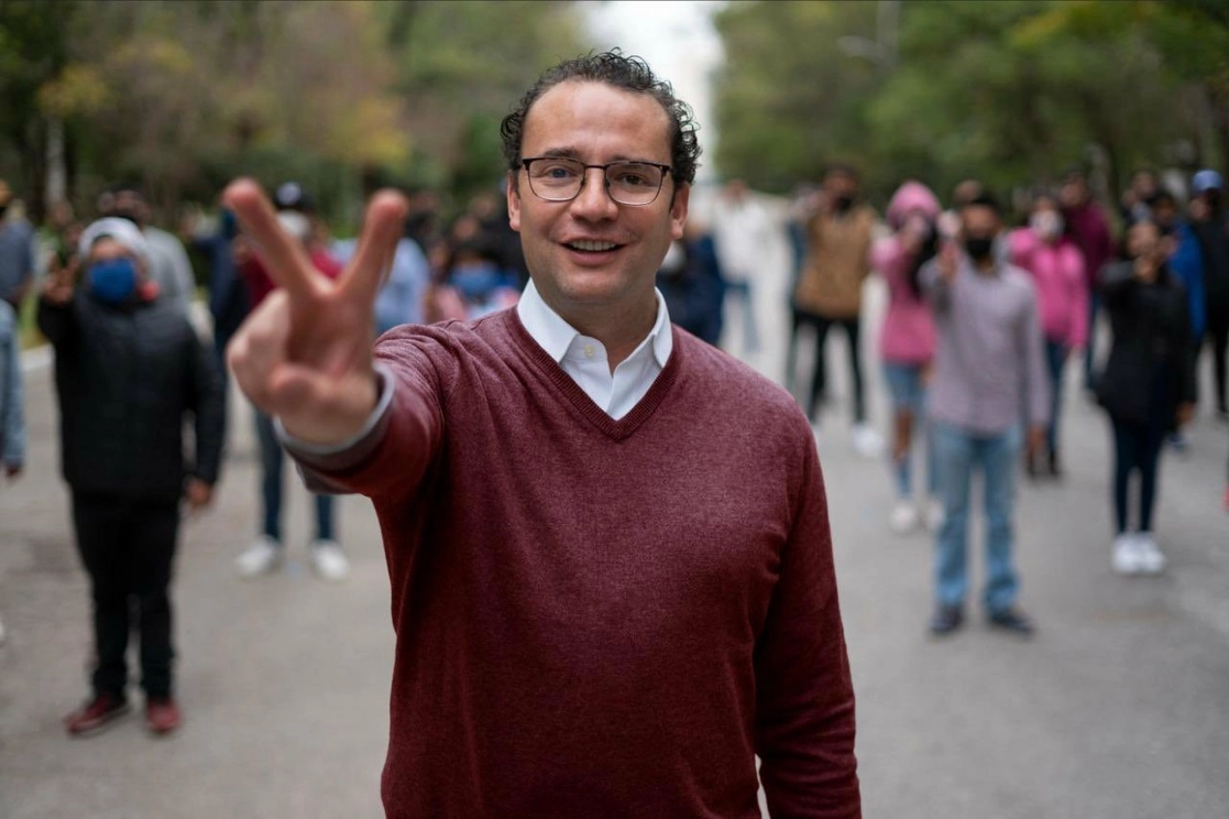 En imagen de archivo, Xavier Nava Palacios, ex presidente municipal de SLP. Foto Twitter @navaslp