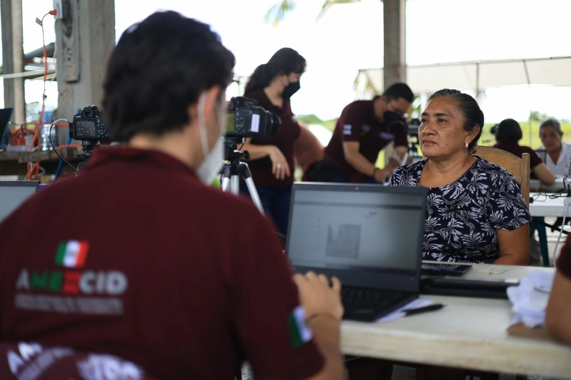 El proyecto llegará a 2 mil productoras y productores agrosilvopastoriles susceptibles a los efectos del cambio climático, la pobreza y la migración, y que habitan las localidades rurales de los seis distritos de Belice. Imagen cortesía de SRE 