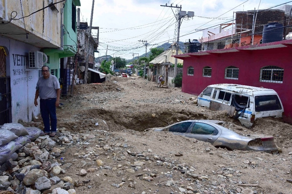 Asimismo, se realizará un censo para determinar los apoyos económicos a aquellos que tuvieron impactos mayores en sus casas y que requieren reconstrucción o enseres domésticos tanto en los dos municipios mencionados como en el resto de la Costa Chica que fueron impactados por el reciente meteoro. Foto Cuartoscuro/ Archivo 