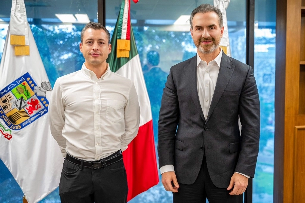 Este miércoles se reunieron el actual alcalde de Monterrey, Luis Donaldo Colosio Riojas, y el virtual edil electo, el priista, Adrián de la Garza. Foto @AdrianDeLaGarza
