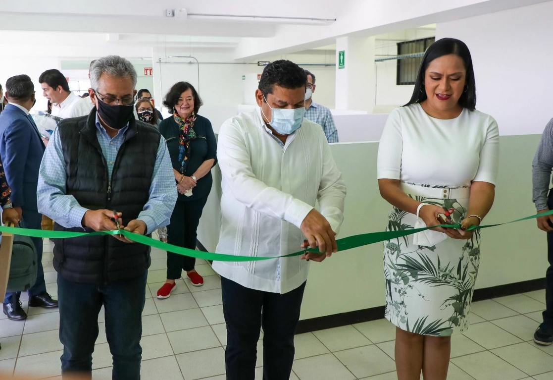 En la apertura de las instalaciones en Oaxaca participaron los dos subsecretarios de la dependencia, Ariadna Montiel y Raúl Paulín, el 29 de noviembre de 2021. Foto tomada del Twitter de @bienestarmx