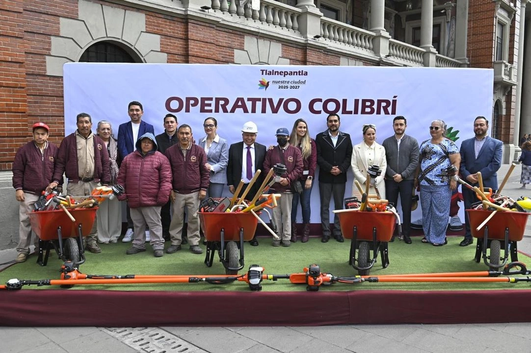 También se contempla reforestación con árboles y vegetación urbana; modernización de señalamientos y nomenclaturas; colocación de nuevos contenedores de basura; mantenimiento de mobiliario y equipamiento, así como la intervención de banquetas y senderos. Foto 