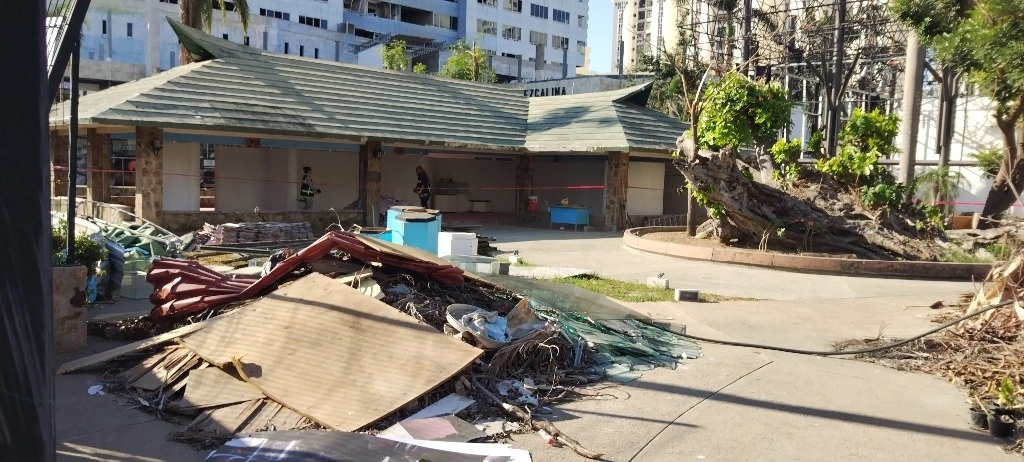 El recinto cultural resultó dañado por el huracán ‘Otis’, que impactó Acapulco el pasado 25 de octubre. Foto Héctor Briseño 