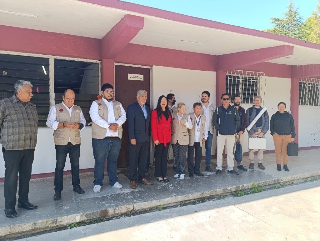 El programa se llevará a cabo mediante un convenio establecido entre la fundación “Ver bien para aprender mejor”. Foto Elio Enríquez
