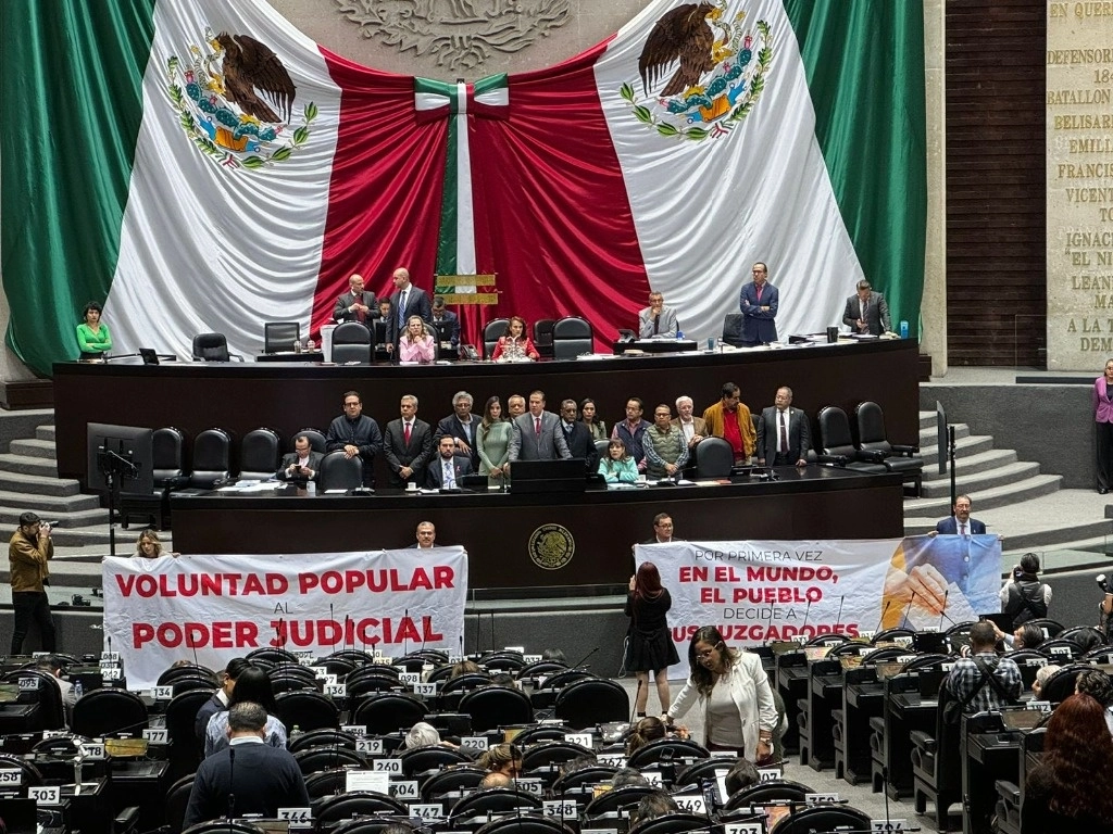 Sesión en la Cámara de Diputados, en la Ciudad de México, el 14 de octubre de 2024. Foto Luis Castillo