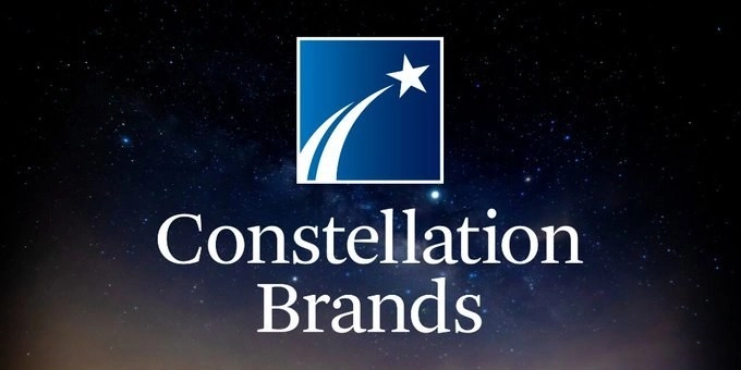 Imagen corporativa de la cervecera, cuya construcción de planta en Mexicali será sometida a consulta. Twitter @cbrands