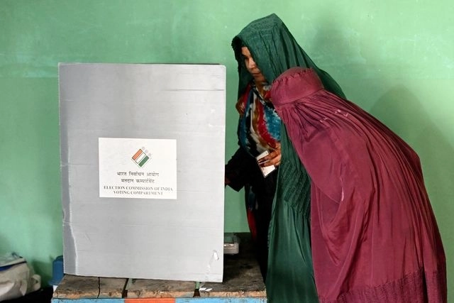 India comenzó este viernes un proceso electoral para renovar la Cámara Baja, el cual se extenderá hasta el 1 de junio. Foto Afp