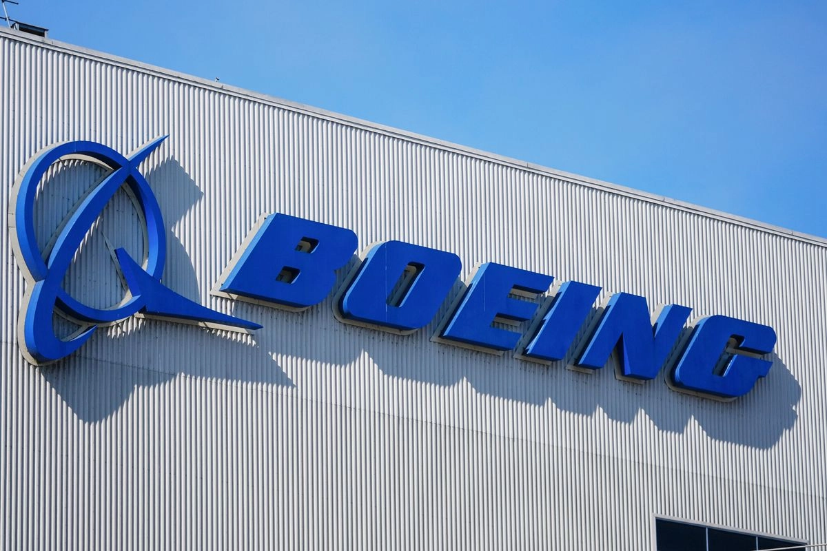 Boeing se encuentra en crisis desde el año pasado debido a problemas de calidad en la producción y una huelga de siete semanas que paralizó dos de sus principales plantas de ensamblaje.