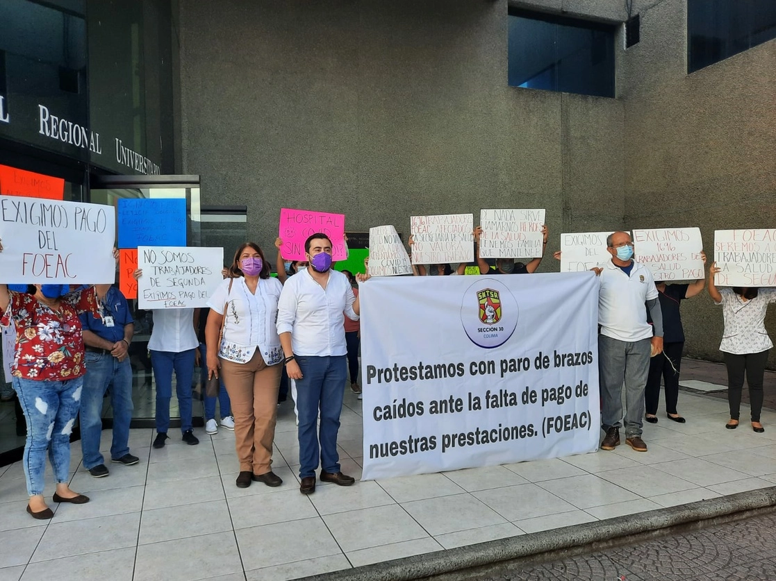 Suman casi dos mil trabajadores que no han recibido el pago de salarios y prestaciones, el 16 de agosto de 2021. Foto Juan Carlos Flores