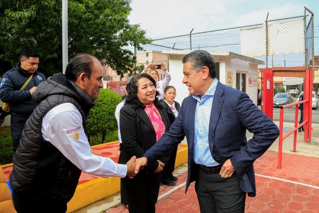 La Mesa de Coordinación para la Construcción de la Paz tiene por objetivo lograr un Tlalnepantla seguro, explicó el alcalde, Marco Antonio Rodríguez Hurtado.