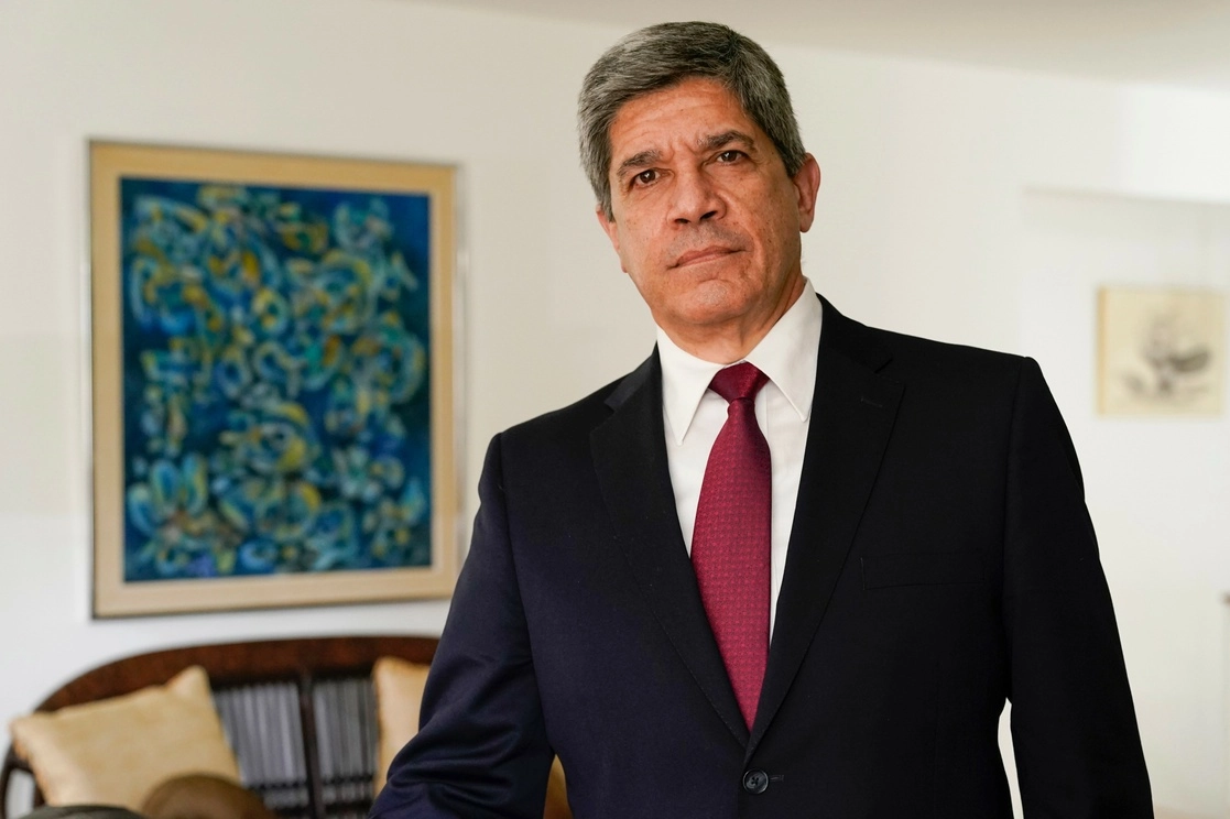 Carlos Fernández de Cossío, viceministro cubano de Asuntos Exteriores, en imagen de abril de 2022. Foto Ap.