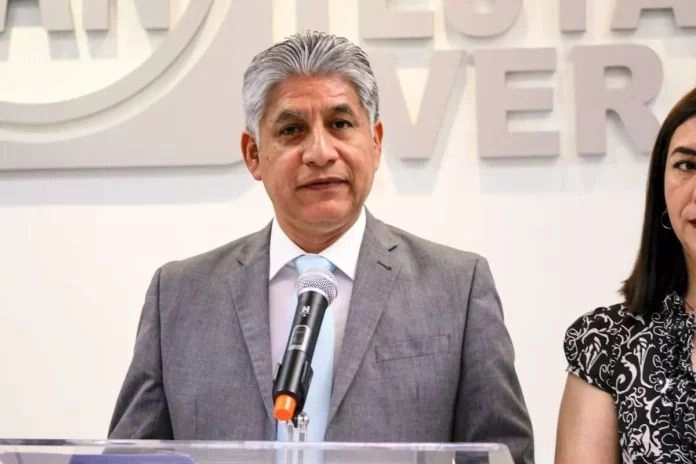 Salomón Molina explicó que como parte de las medidas de seguridad que el PAN ha tomado para proteger a sus candidatos es recomendarles cuidar los horarios y zonas donde realizan eventos, para evitar ponerse en peligro.
