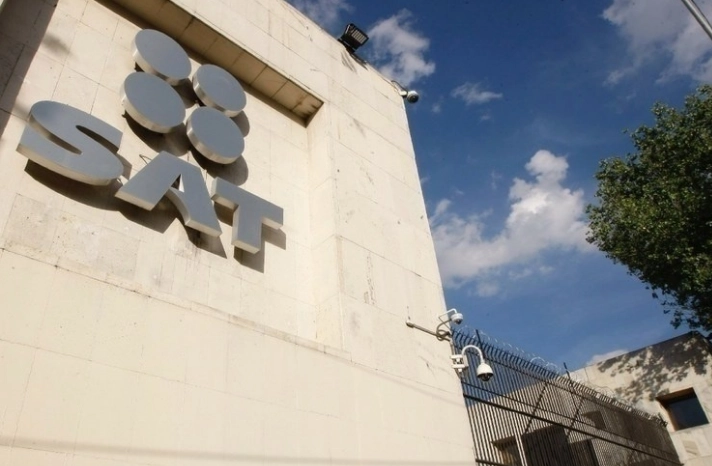 Oficinas del SAT en la capital del país. Foto Roberto García Ortiz / Archivo