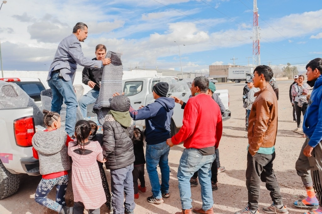 Algunos de los migrantes varados. Foto La Jornada
