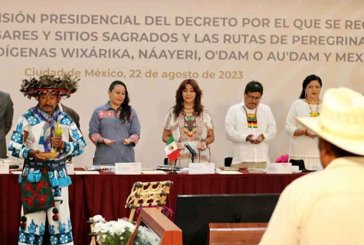 Regino Montes dijo que es la primera vez que se establece la obligación de todas las autoridades de promover acciones necesarias para proteger el patrimonio cultural. Foto La Jornada