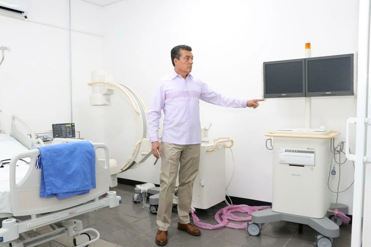 El gobernador hizo un llamado a la población de todos los municipios “a tomar con seriedad las recomendaciones emitidas por los tres órdenes de gobierno". Foto La Jornada