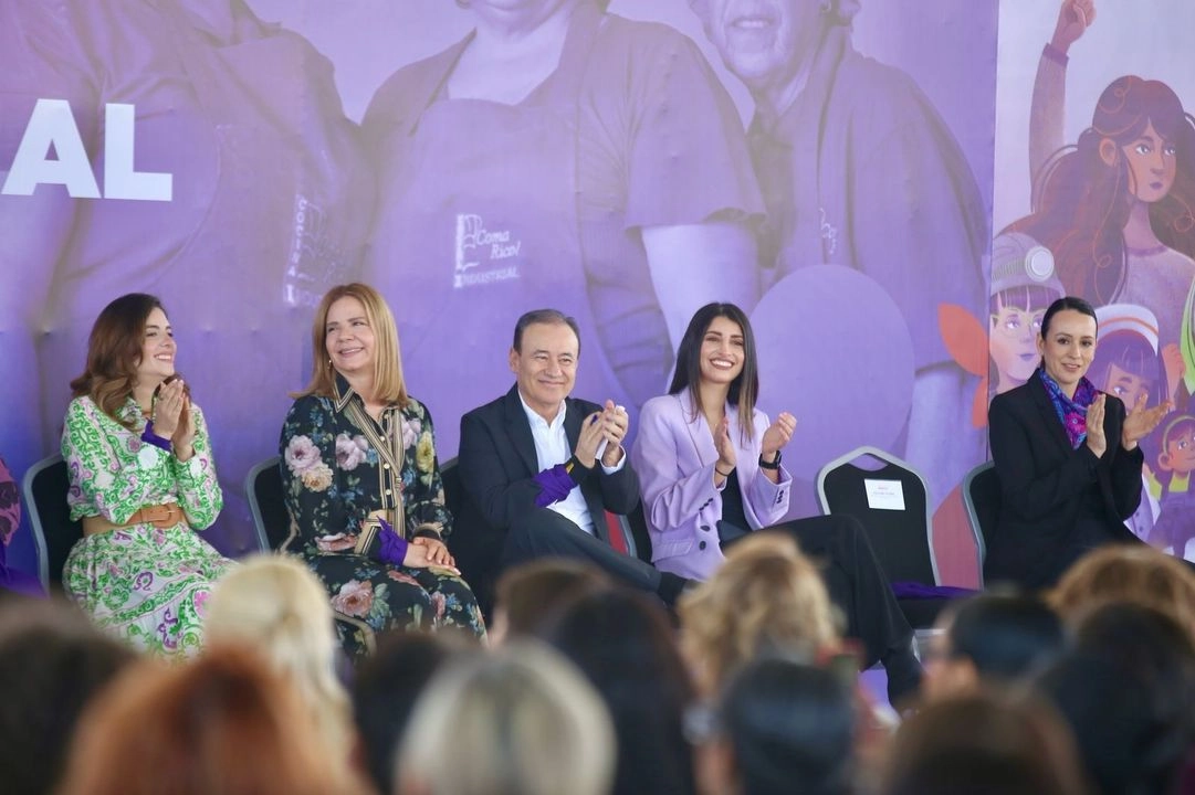 El gobernador de Sonora, Alfonso Durazo, informó que las mujeres contarán con asesoría jurídica gratuita por medio de la Defensoría de las Mujeres. Foto 