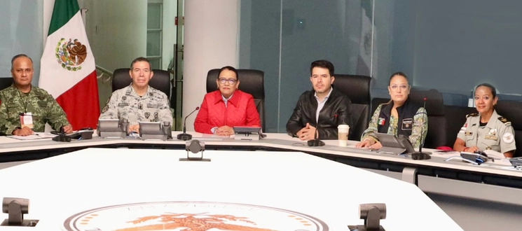 La titular de la SSPC, Rosa Icela Rodríguez, en compañía de mandos del Ejército, la Marina y la Guardia Nacional, el 4 de junio de 2023. Foto tomada de Twitter @rosaicela_