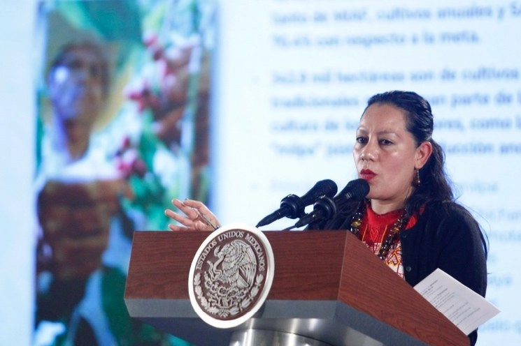 La secretaria de Bienestar, María Luisa Albores. Foto Roberto García Ortiz / Archivo