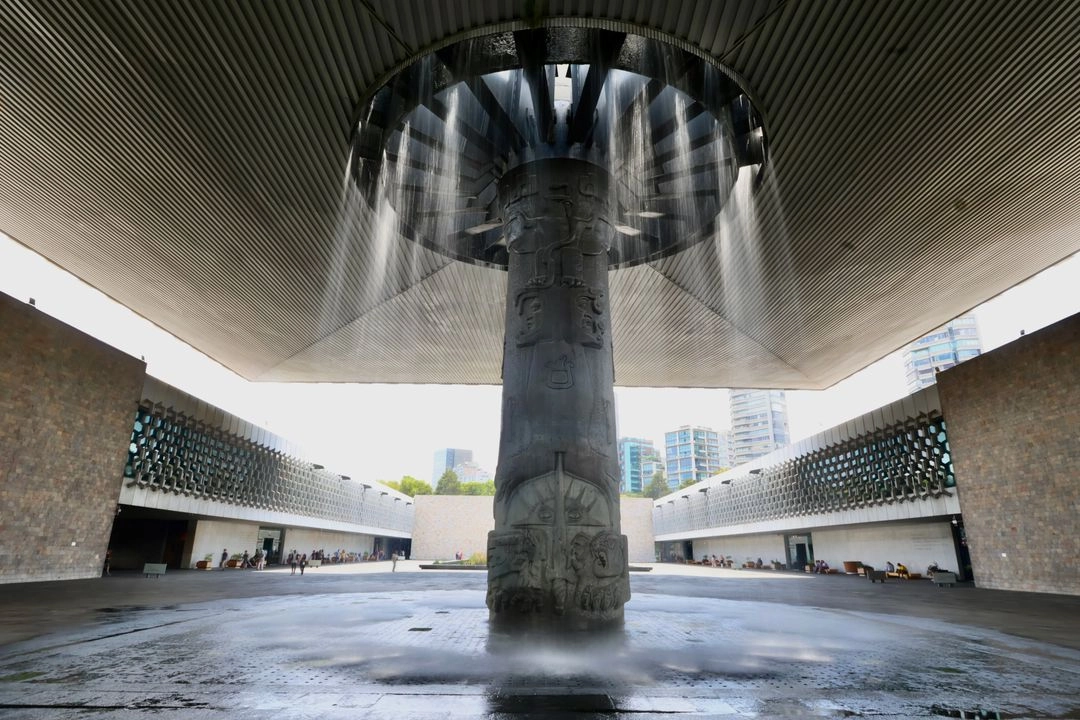 Fuente El Paraguas en el Museo Nacional de Antropología. Foto 