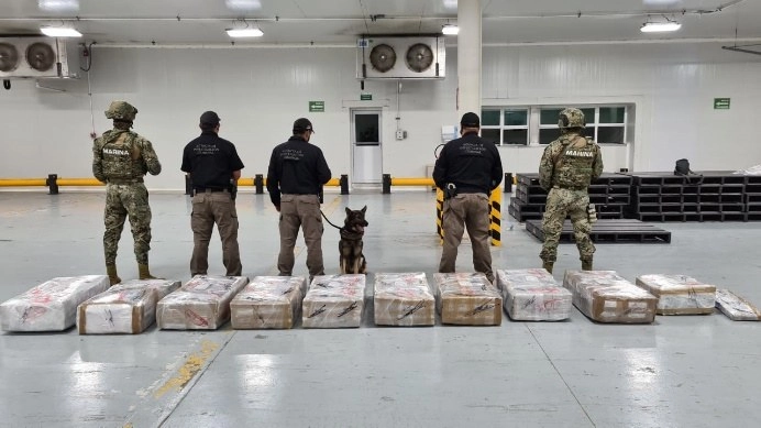 Droga confiscada en Manzanillo, Colima. Foto cortesía de Semar 