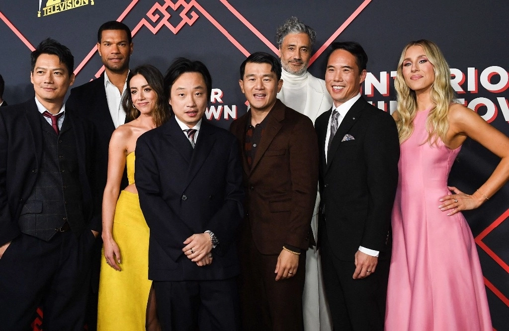 Elenco de la serie de Disney "Interior Chinatown". Foto Afp