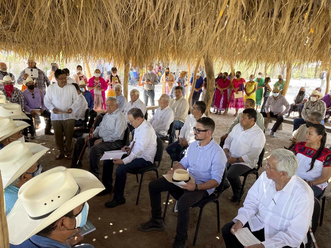 El martes pasado, el presidente Andrés Manuel López Obrador encabezó un acto para pedir perdón al pueblo yaqui por los agravios sufridos desde el porfiriato. Foto cortesía Presidencia