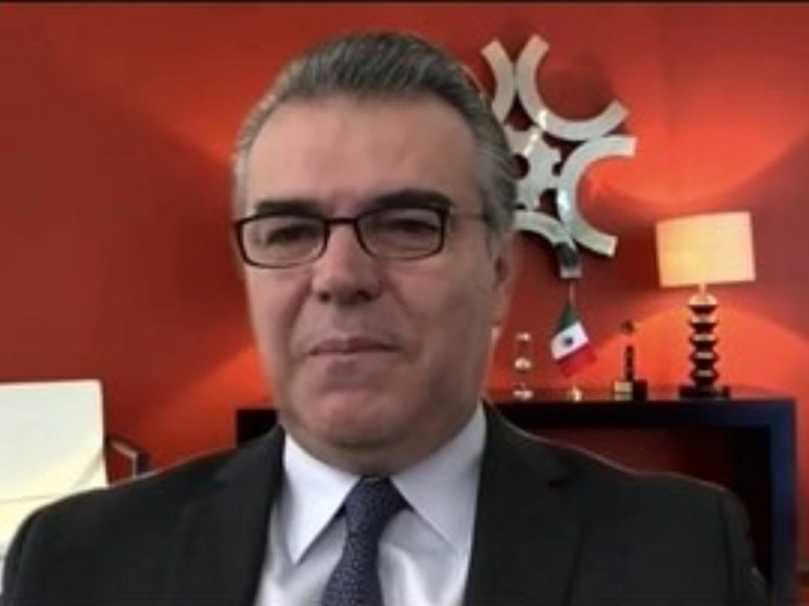 Durante la presentación de la Reunión Anual de Industriales 2020, Francisco Cervantes Díaz consideró que para el país “hoy más que nunca son dos palabras las que necesitamos: inversión y confianza”. Imagen tomada del Twitter de @CONCAMIN