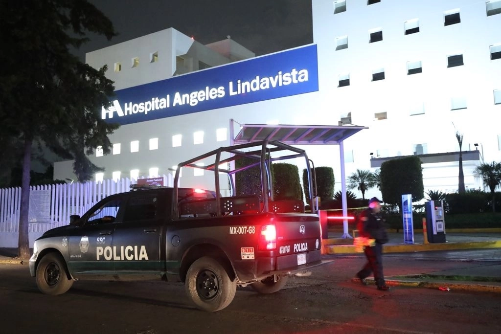 Perspectiva del Hospital Ángeles Lindavista. Foto María Luisa Severiano