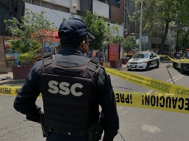 Elemento de la SSC-CDMX. Foto Alfredo Domínguez / Archivo
