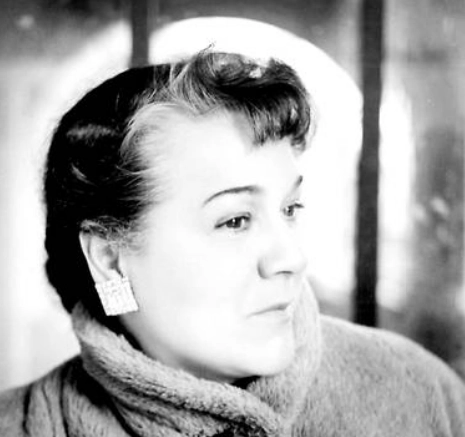 La poeta y bailarina Nellie Campobello, fundadora de la Escuela Nacional de Danza, captada en 1956.Foto Ricardo Salazar