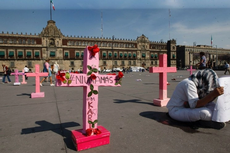 Protesta en la CDMX contra los feminicidios. Foto Roberto García Ortiz/ archivo