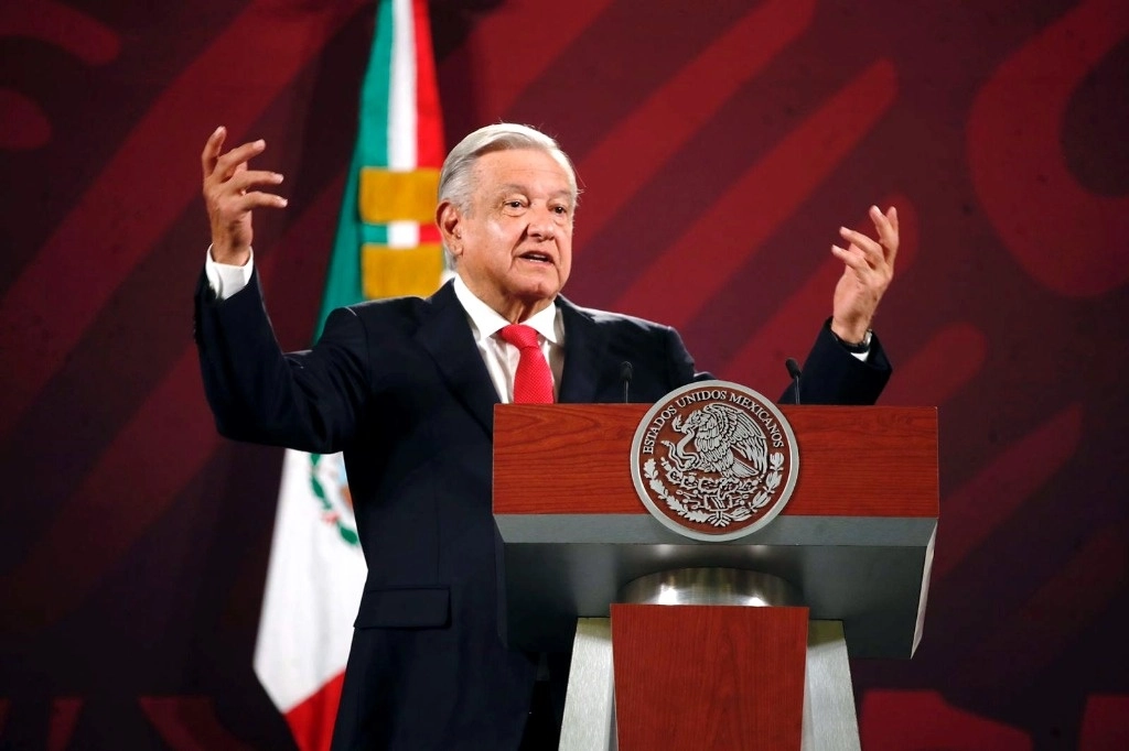 El presidente Andrés Manuel López Obrador durante conferencia de prensa matutina. Foto Cristina Rodríguez