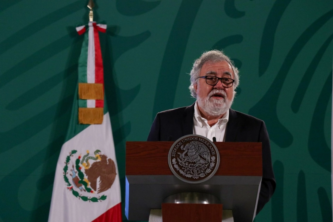 El subsecretario de Derechos Humanos, Alejandro Encinas, durante la conferencia matutina en Palacio Nacional, en la Ciudad de México, el 29 de enero de 2021. Foto Cuartoscuro