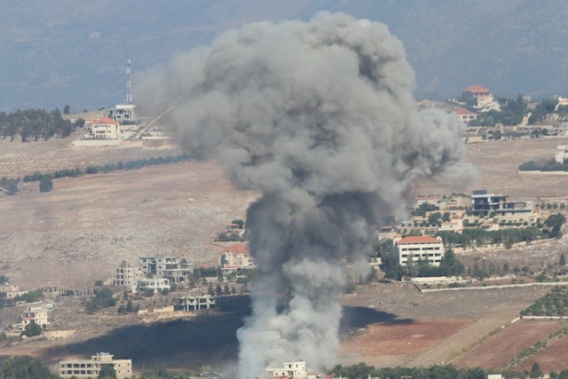 Las acciones tanto de Israel como de Hezbollah han ido escalando, y se teme que el conflicto pueda convertirse en una guerra abierta o, incluso, una regional. Foto Xinhua